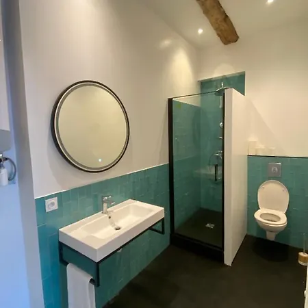 Agreable Et Confortable 2 Pieces Au Coeur De *