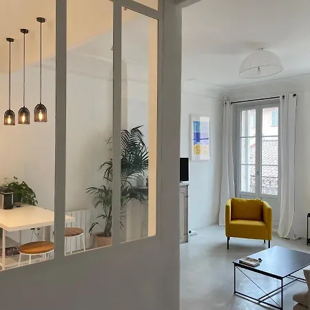 Agreable Et Confortable 2 Pieces Au Coeur De * Toulon